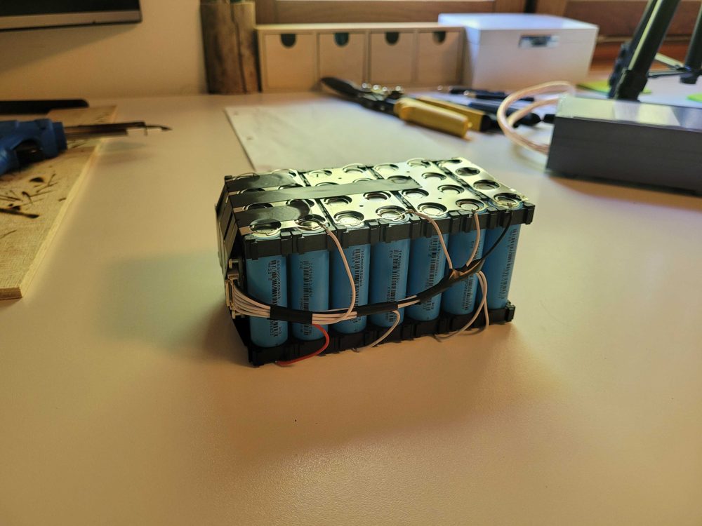 24V battery pack